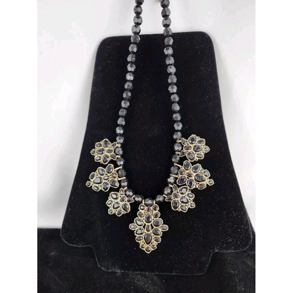Gold‎ Tone Black Floral Beaded Statement Necklace Clasp Bracelet Earrings